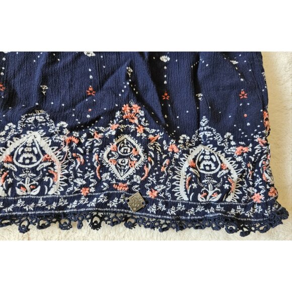 Superdry Revolution Ladies Navy Summer Off Shoulder Top Size Medium 8 - Picture 2 of 10